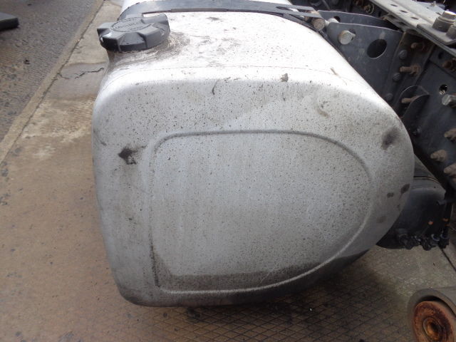Renault / Volvo Complete aluminum fuel tank new or used 690L - 175cm, wi - Топливный бак для Грузовиков: фото 3 Renault / Volvo Complete aluminum fuel tank new or used 690L - 175cm, wi - Топливный бак для Грузовиков: фото 3