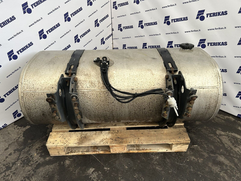 Volvo 475L 560x675x1530 - Топливный бак для Грузовиков: фото 4 Volvo 475L 560x675x1530 - Топливный бак для Грузовиков: фото 4