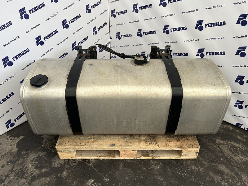Volvo 475L 560x675x1530 - Топливный бак для Грузовиков: фото 1 Volvo 475L 560x675x1530 - Топливный бак для Грузовиков: фото 1