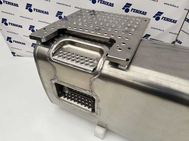 Volvo New aluminum fuel tank 770L - Топливный бак для Грузовиков: фото 4 Volvo New aluminum fuel tank 770L - Топливный бак для Грузовиков: фото 4