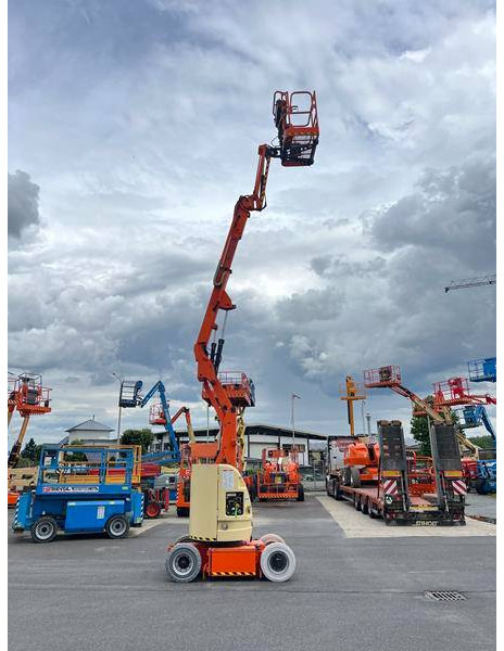 Коленчатый подъемник JLG E300 AJP elektro 11m (1735) NEW BATTERIES: фото 13