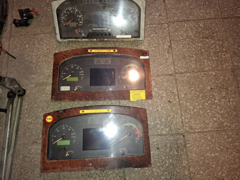 MAN DAF/ NEOPLAN. Mersedes. Iveko - Приборная панель: фото 1 MAN DAF/ NEOPLAN. Mersedes. Iveko - Приборная панель: фото 1