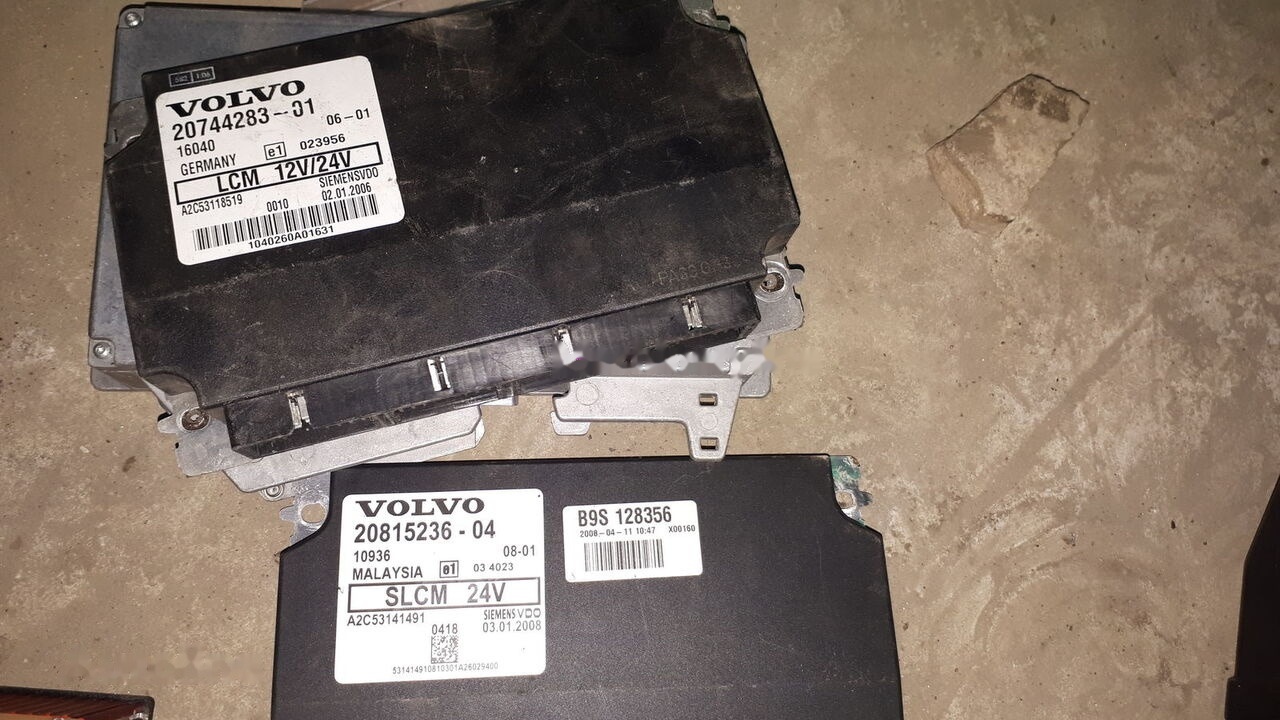 Volvo 20815236-P04. 70327101. 2054900 . 20744283-01. 3192577. 20815236 Volvo - Блок управления для Автобусов: фото 4 Volvo 20815236-P04. 70327101. 2054900 . 20744283-01. 3192577. 20815236 Volvo - Блок управления для Автобусов: фото 4
