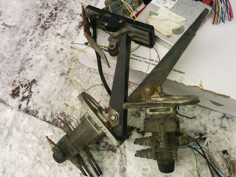 Volvo B12 - Детали тормозной системы: фото 4 Volvo B12 - Детали тормозной системы: фото 4