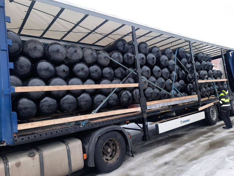 Volvo  - Топливный бак: фото 4 Volvo  - Топливный бак: фото 4