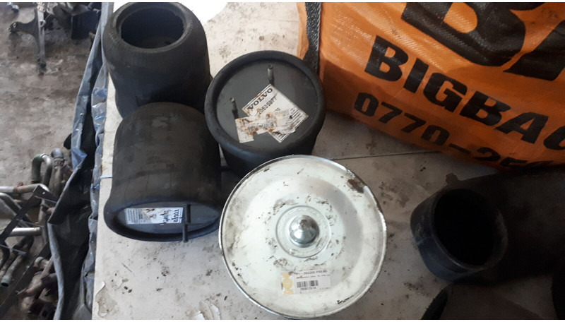 Volvo пневморессора . втулка стабилизатора - Воздушная подвеска: фото 4 Volvo пневморессора . втулка стабилизатора - Воздушная подвеска: фото 4