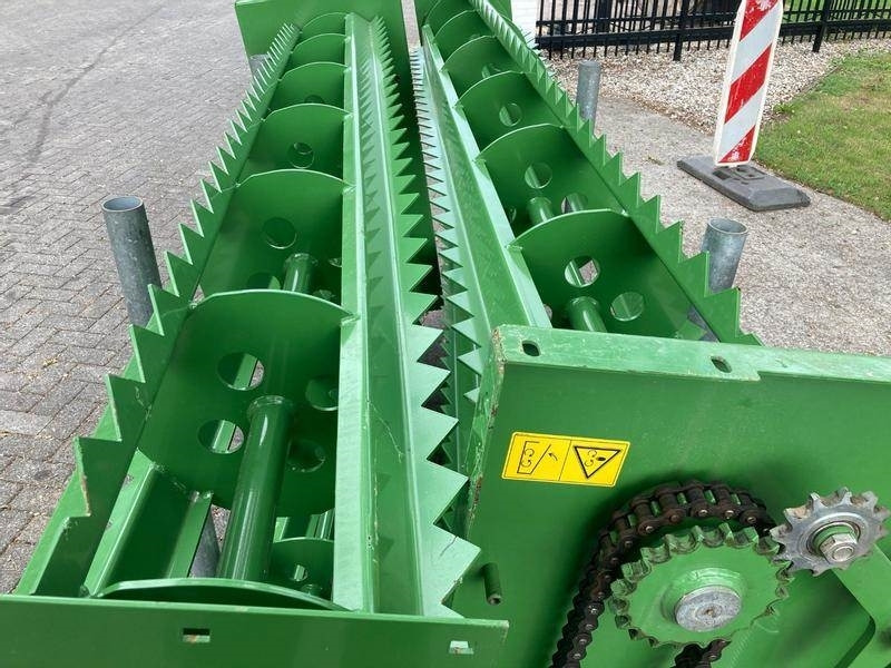 Krone TX 460D 560D doseerwalsen - Техника для сенозаготовки: фото 4 Krone TX 460D 560D doseerwalsen - Техника для сенозаготовки: фото 4