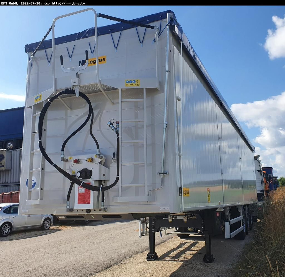 Legras Schubboden FMA LEICHT 91,4 m³, 7mm, 2/2, Seitens - Полуприцеп с подвижным полом: фото 4 Legras Schubboden FMA LEICHT 91,4 m³, 7mm, 2/2, Seitens - Полуприцеп с подвижным полом: фото 4