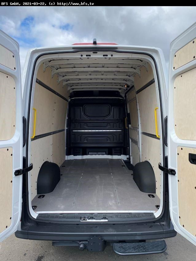 MAN TGE 3.180 4x2 F SB Frontantrieb/ 3 Sitzer, Autom - Цельнометаллический фургон: фото 4 MAN TGE 3.180 4x2 F SB Frontantrieb/ 3 Sitzer, Autom - Цельнометаллический фургон: фото 4