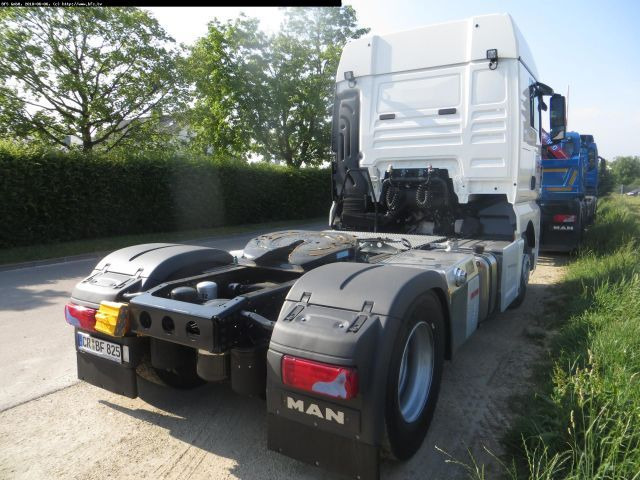 MAN TGX 18.460 4x2 LLS Kipphydraulik, Kompressor MAN TGX 18.460 4x2 LLS Kipphydraulik, Kompressor - Тягач: фото 2 MAN TGX 18.460 4x2 LLS Kipphydraulik, Kompressor MAN TGX 18.460 4x2 LLS Kipphydraulik, Kompressor - Тягач: фото 2