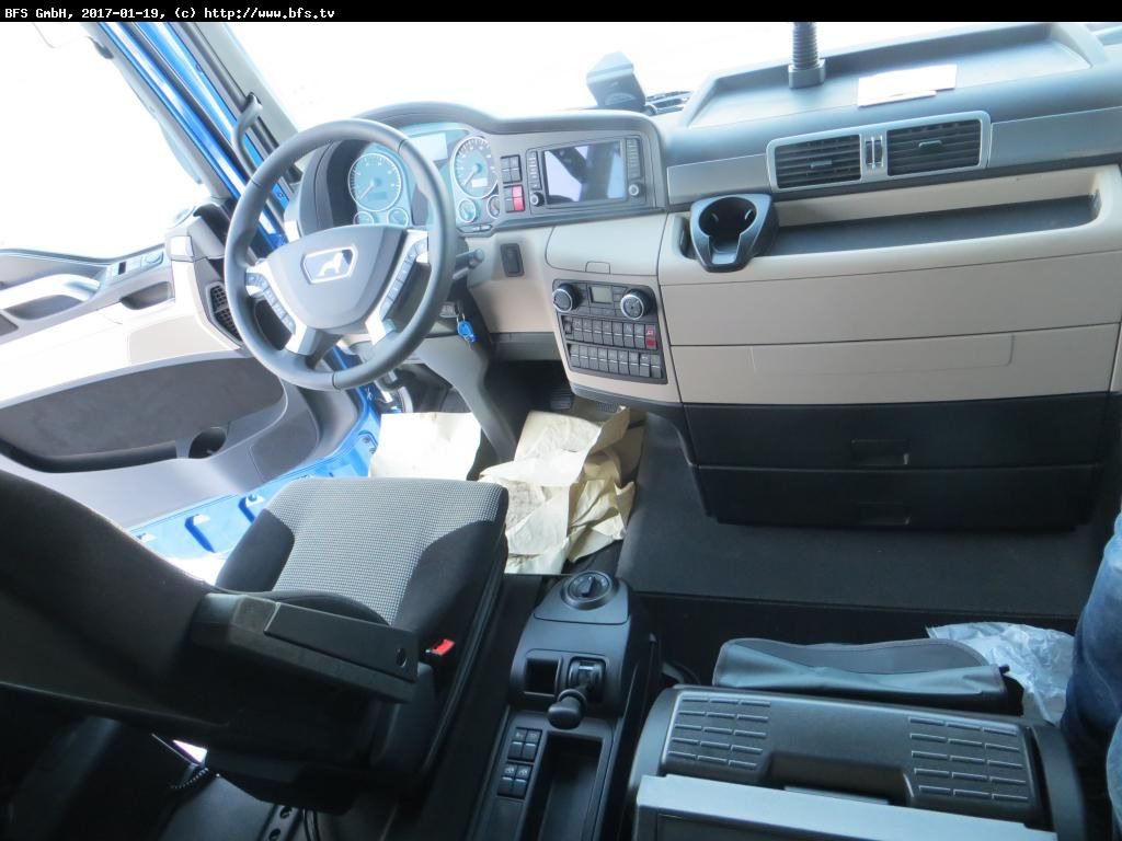 MAN TGX 18.500 4x2 LLS-U Ultra,Hubsattelkupplung MAN TGX 18.500 4x2 LLS-U Ultra,Hubsattelkupplung - Тягач: фото 4 MAN TGX 18.500 4x2 LLS-U Ultra,Hubsattelkupplung MAN TGX 18.500 4x2 LLS-U Ultra,Hubsattelkupplung - Тягач: фото 4