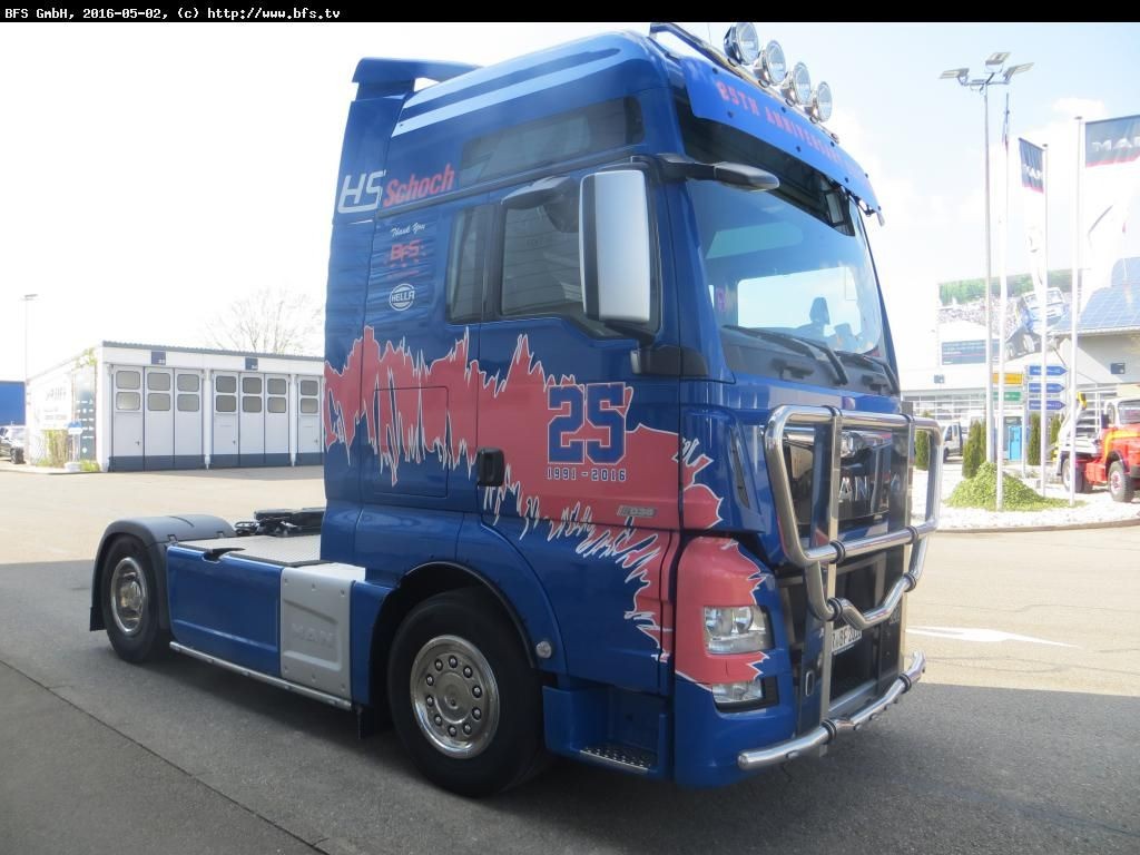 MAN TGX 18.560 4x2 BLS Euro 6 HS Schoch Edition 2016 - Тягач: фото 2 MAN TGX 18.560 4x2 BLS Euro 6 HS Schoch Edition 2016 - Тягач: фото 2