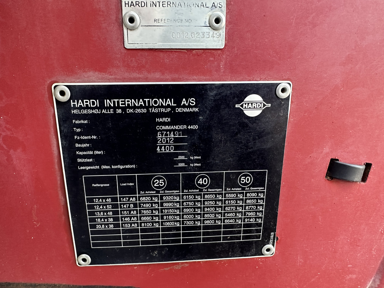 Прицепной опрыскиватель Hardi Commander 4400 30m GPS: фото 12 Прицепной опрыскиватель Hardi Commander 4400 30m GPS: фото 12