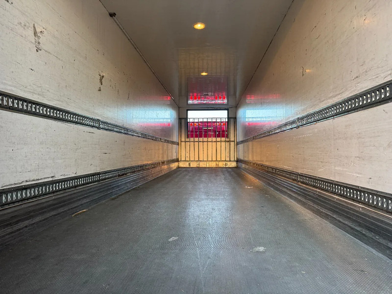 Chereau 2 AS - SAF - ISOLATED BOX + DHOLLANDIA LIFT 2.000 KG - Полуприцеп-фургон: фото 5 Chereau 2 AS - SAF - ISOLATED BOX + DHOLLANDIA LIFT 2.000 KG - Полуприцеп-фургон: фото 5