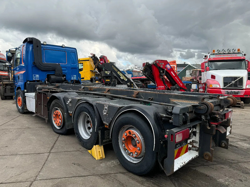 DAF CF 460 8X2 ONLY VISUAL DAMAGED // ENGINE IS RUNNING - Тросовый мультилифт: фото 4 DAF CF 460 8X2 ONLY VISUAL DAMAGED // ENGINE IS RUNNING - Тросовый мультилифт: фото 4