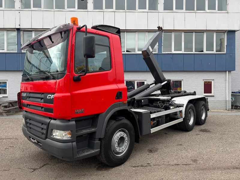 DAF CF 85.430 6X4 EURO 3 FULL STEEL VDL 25 TON - Крюковой мультилифт: фото 4 DAF CF 85.430 6X4 EURO 3 FULL STEEL VDL 25 TON - Крюковой мультилифт: фото 4