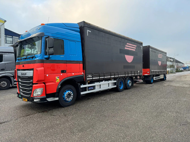 DAF XF 440 6X2 EURO 6 + HERTOGHS HANGER 2X BPW AXLE DHOLLANDIA 3000 KG - Тентованный грузовик: фото 1 DAF XF 440 6X2 EURO 6 + HERTOGHS HANGER 2X BPW AXLE DHOLLANDIA 3000 KG - Тентованный грузовик: фото 1