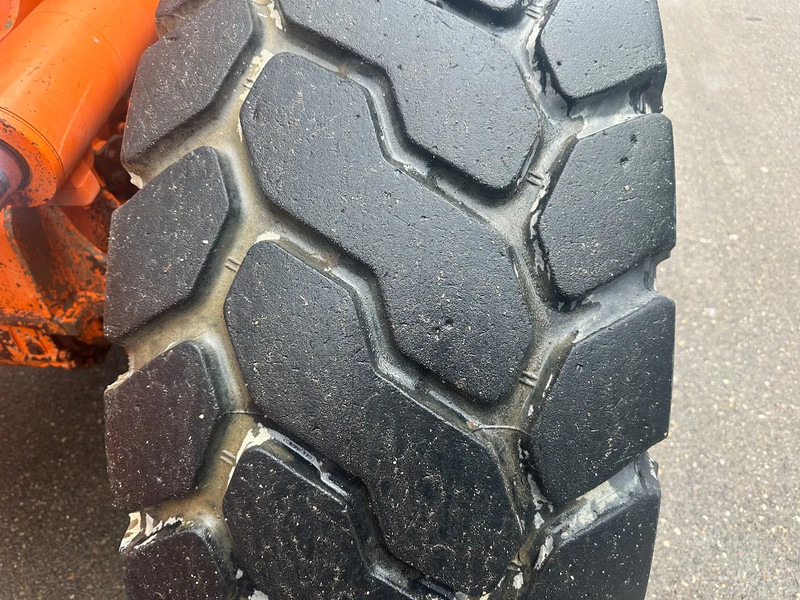 Погрузчик Doosan DL 200 4X4, CE, 6117 HOURS: фото 20 Погрузчик Doosan DL 200 4X4, CE, 6117 HOURS: фото 20