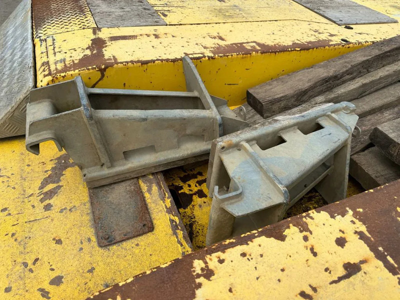 Низкорамный полуприцеп Goldhofer 3 AS GESTUURD REMOTE CONTROLE 1,2 M EXTENDABLE: фото 16