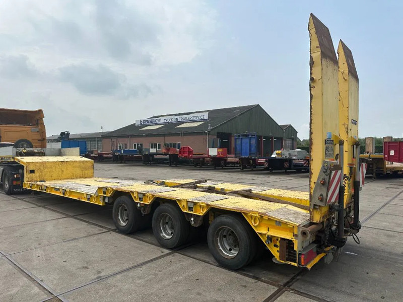 Низкорамный полуприцеп Goldhofer 3 AS GESTUURD REMOTE CONTROLE 1,2 M EXTENDABLE: фото 7