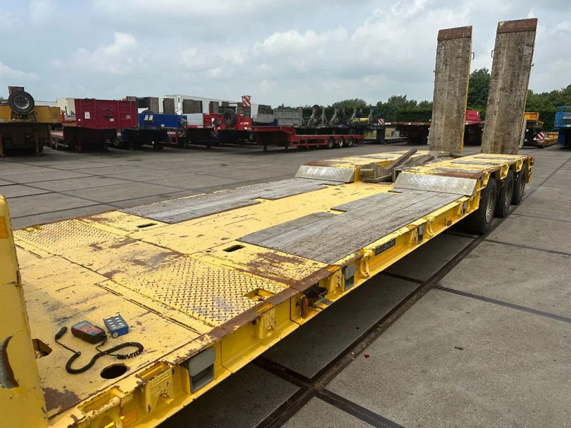 Низкорамный полуприцеп Goldhofer 3 AS GESTUURD REMOTE CONTROLE 1,2 M EXTENDABLE: фото 19