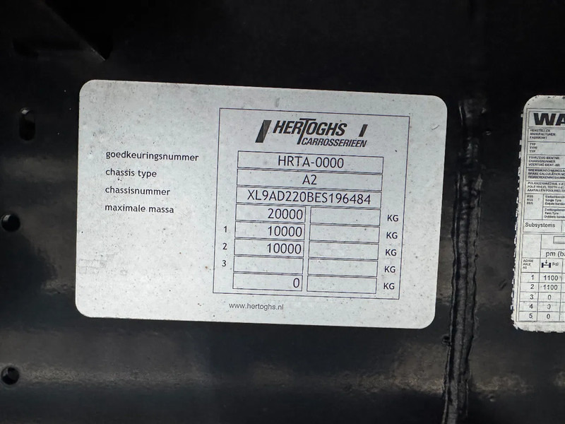 Hertoghs AC2 BPW AXLE SLIDING ROOF - Тентованный прицеп: фото 5 Hertoghs AC2 BPW AXLE SLIDING ROOF - Тентованный прицеп: фото 5