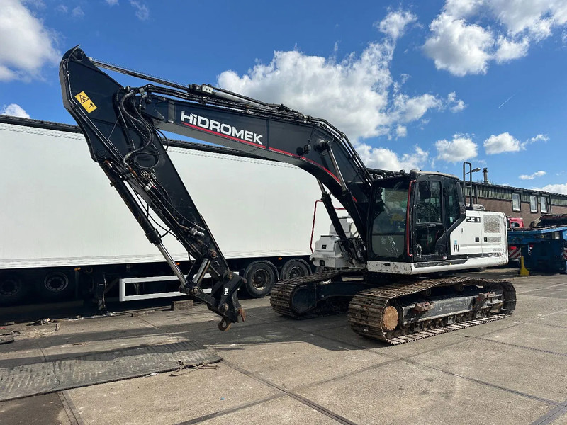 Hidromek HMK 230 LC-4, CE, 600 MM PADS, AUX PIPING, REVERSE CAMERA , AUTO LUB AC - Гусеничный экскаватор: фото 3 Hidromek HMK 230 LC-4, CE, 600 MM PADS, AUX PIPING, REVERSE CAMERA , AUTO LUB AC - Гусеничный экскаватор: фото 3