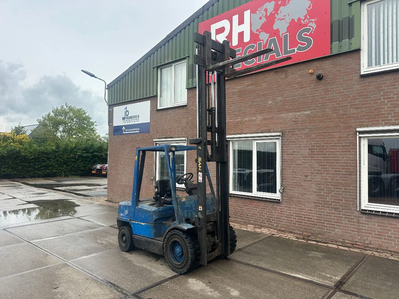 Hyster H3.00XM 3 TON - Вилочный погрузчик: фото 2 Hyster H3.00XM 3 TON - Вилочный погрузчик: фото 2