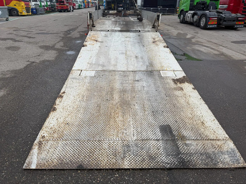 Kaiser S3802F33, DOUBLE HYDRAULIC RAMP - Низкорамный полуприцеп: фото 5 Kaiser S3802F33, DOUBLE HYDRAULIC RAMP - Низкорамный полуприцеп: фото 5