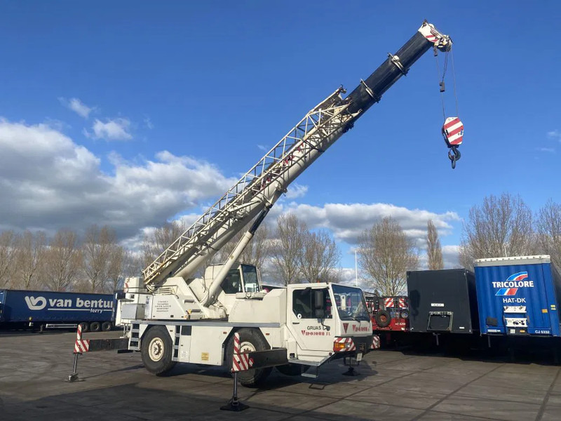 Liebherr LTM1030 - Вседорожный кран: фото 1 Liebherr LTM1030 - Вседорожный кран: фото 1
