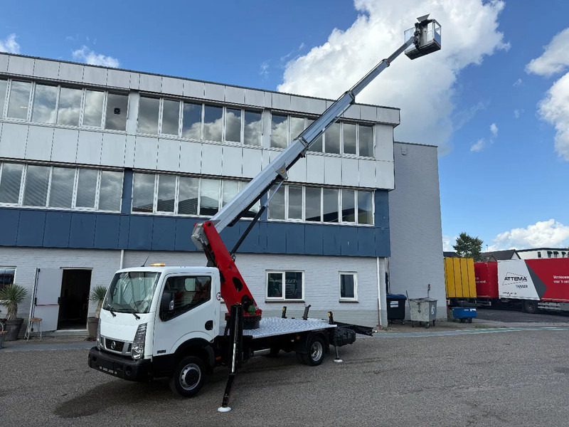 Nissan 35-12 PALFINGER HOOGWERKER 20 METER - Лёгкий коммерческий автомобиль: фото 2 Nissan 35-12 PALFINGER HOOGWERKER 20 METER - Лёгкий коммерческий автомобиль: фото 2
