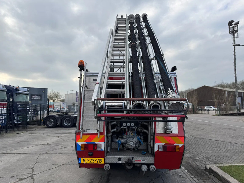 Mercedes-Benz 1117 - FULL EQUIPMENT INCLUDED FIRE TRUCK + LADDERLIFT + TÜV 12-2025 - Пожарная машина: фото 5 Mercedes-Benz 1117 - FULL EQUIPMENT INCLUDED FIRE TRUCK + LADDERLIFT + TÜV 12-2025 - Пожарная машина: фото 5