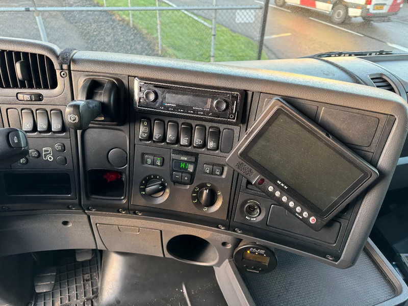 Тентованный грузовик Scania R480 6X2 BIG LOAD LIFT DHOLLANDIA ONLY 550.769 KM: фото 16 Тентованный грузовик Scania R480 6X2 BIG LOAD LIFT DHOLLANDIA ONLY 550.769 KM: фото 16