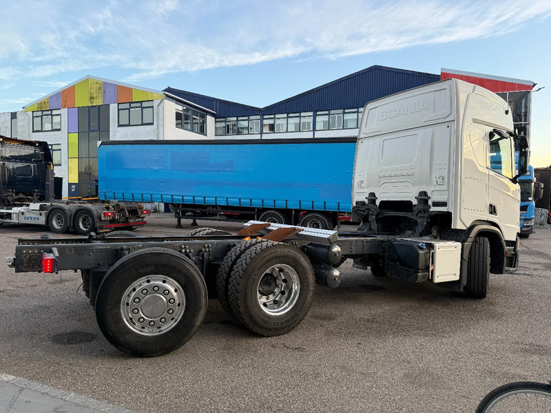 Scania R500 NGS 6X2 - ONLY 205.204 KM + STEERING & LIFTING AXLE - Грузовик-шасси: фото 4 Scania R500 NGS 6X2 - ONLY 205.204 KM + STEERING & LIFTING AXLE - Грузовик-шасси: фото 4