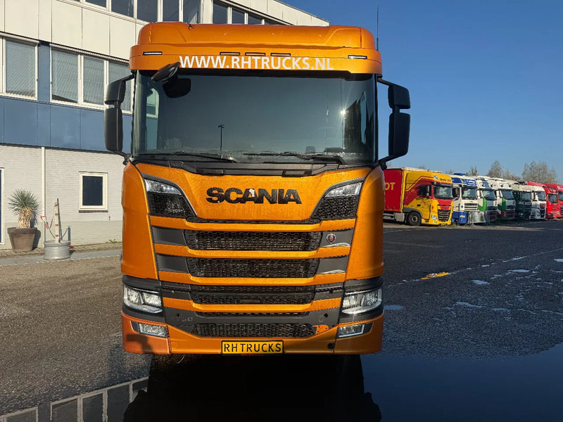 Scania R730 V8 NGS 8X4 EURO 6 + RETARDER - BIG AXLES - Грузовик-шасси: фото 2 Scania R730 V8 NGS 8X4 EURO 6 + RETARDER - BIG AXLES - Грузовик-шасси: фото 2