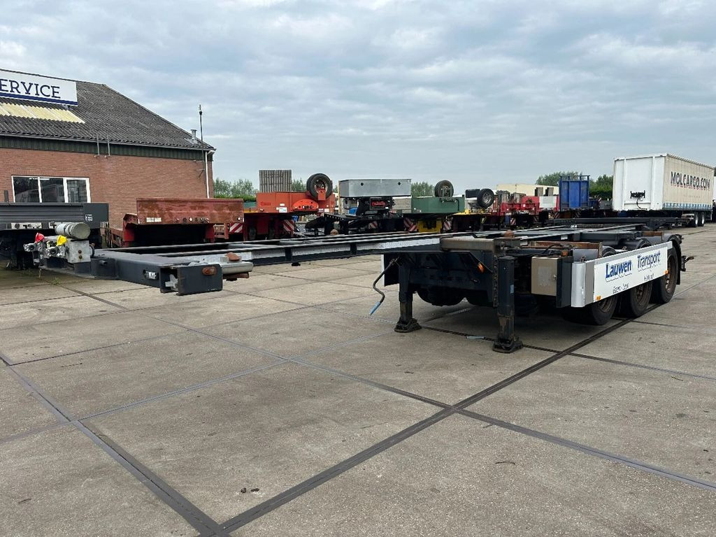 Tracon TRAILERS LZV MET SCHOTEL LIFT EN STUURAS - Полуприцеп-контейнеровоз/ Сменный кузов: фото 4 Tracon TRAILERS LZV MET SCHOTEL LIFT EN STUURAS - Полуприцеп-контейнеровоз/ Сменный кузов: фото 4