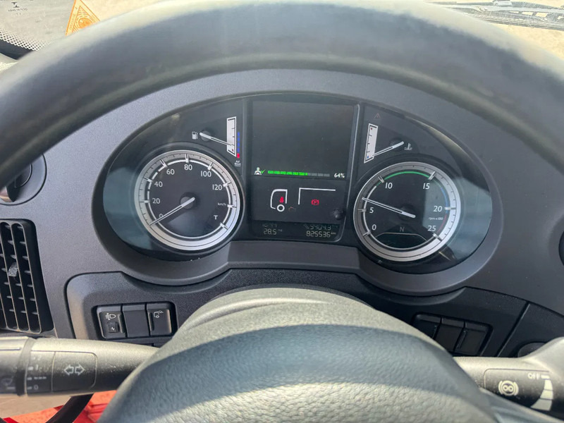 Тягач DAF XF 440 4X2 EURO 6 LOW DECK: фото 12 Тягач DAF XF 440 4X2 EURO 6 LOW DECK: фото 12