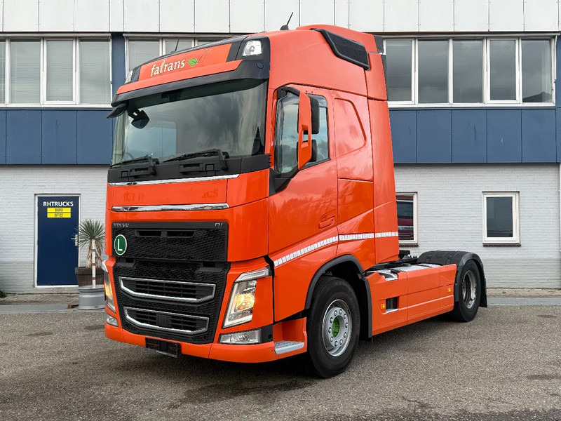 Volvo FH 460 4X2 EURO 6 + I-SHIFT + I-PARKCOOL - Тягач: фото 2 Volvo FH 460 4X2 EURO 6 + I-SHIFT + I-PARKCOOL - Тягач: фото 2