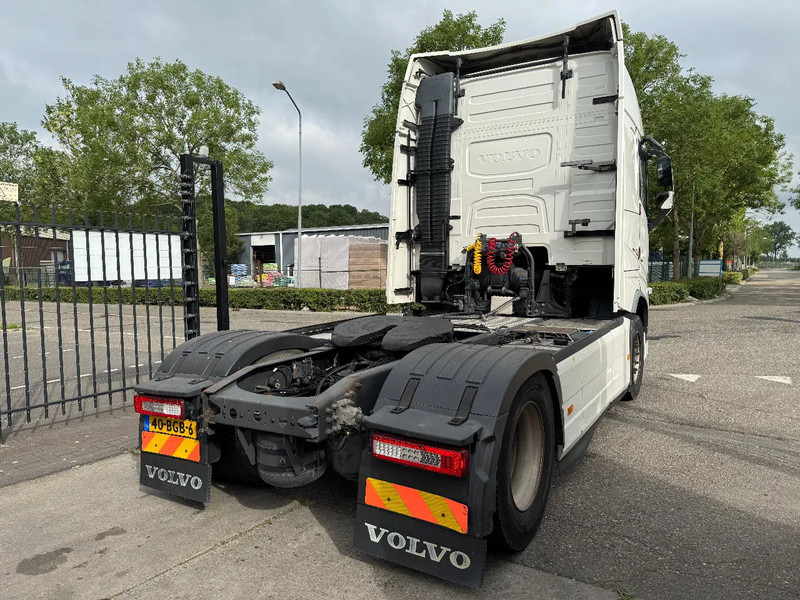Volvo FH 460 4X2 EURO 6 SKIRTS SPOILERS HYDRAULIC - Тягач: фото 5 Volvo FH 460 4X2 EURO 6 SKIRTS SPOILERS HYDRAULIC - Тягач: фото 5
