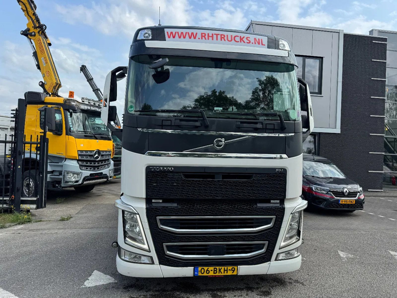 Volvo FH 460 6X2 - EURO 6 + KIPPER HYDR. + LIFTING AXL - Тягач: фото 2 Volvo FH 460 6X2 - EURO 6 + KIPPER HYDR. + LIFTING AXL - Тягач: фото 2