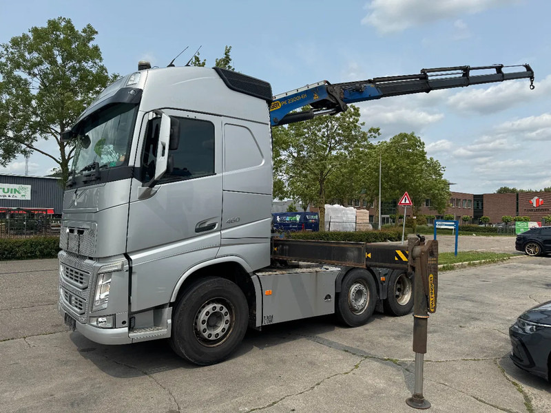Volvo FH 460 6X2 PALFINGER 2300 + REMOTE CONTROL - Тягач: фото 1 Volvo FH 460 6X2 PALFINGER 2300 + REMOTE CONTROL - Тягач: фото 1