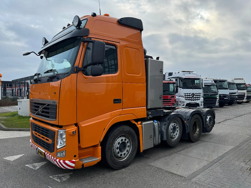 Volvo FH 500 8X2 - EURO 5 + LIFT/STEERING AXLE - Тягач: фото 1 Volvo FH 500 8X2 - EURO 5 + LIFT/STEERING AXLE - Тягач: фото 1