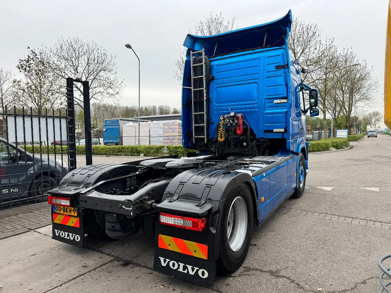 Volvo FM 370 4X2 EURO 6 SKIRTS TÜV TILL 10-2025 - Тягач: фото 4 Volvo FM 370 4X2 EURO 6 SKIRTS TÜV TILL 10-2025 - Тягач: фото 4