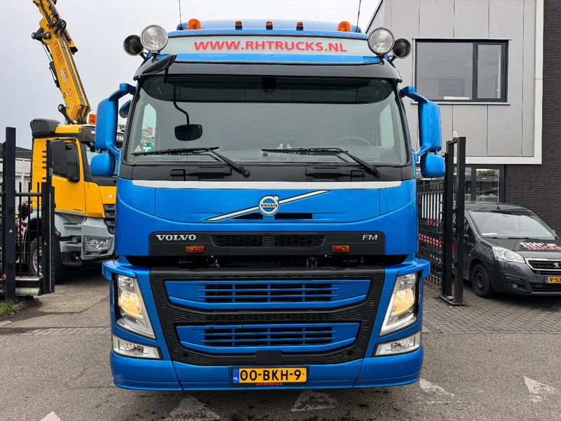 Volvo FM 370 4X2 EURO 6 SKIRTS TÜV TILL 10-2025 - Тягач: фото 2 Volvo FM 370 4X2 EURO 6 SKIRTS TÜV TILL 10-2025 - Тягач: фото 2