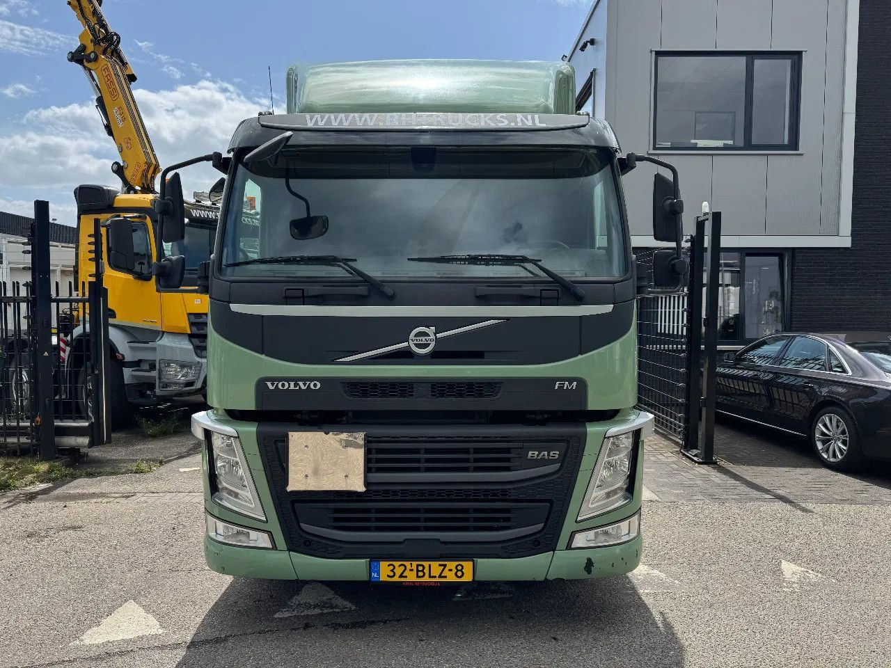 Volvo FM 420 4X2 - DIESEL & LNG GAS - Тягач: фото 2 Volvo FM 420 4X2 - DIESEL & LNG GAS - Тягач: фото 2
