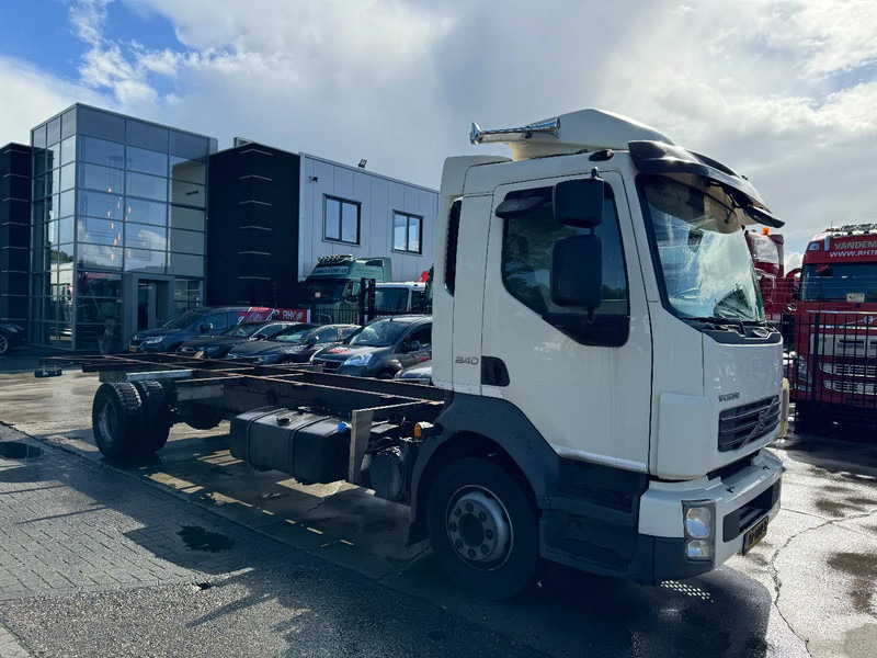 Volvo FL 240 4X2 - EURO 5 CHASSIS - Грузовик-шасси: фото 3 Volvo FL 240 4X2 - EURO 5 CHASSIS - Грузовик-шасси: фото 3