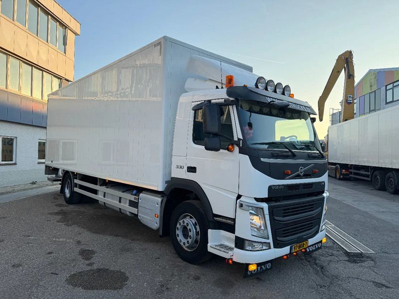 Volvo FM 330 4X2 EURO 6 DHOLLANDIA CLOSED BOX - Грузовик с закрытым кузовом: фото 3 Volvo FM 330 4X2 EURO 6 DHOLLANDIA CLOSED BOX - Грузовик с закрытым кузовом: фото 3