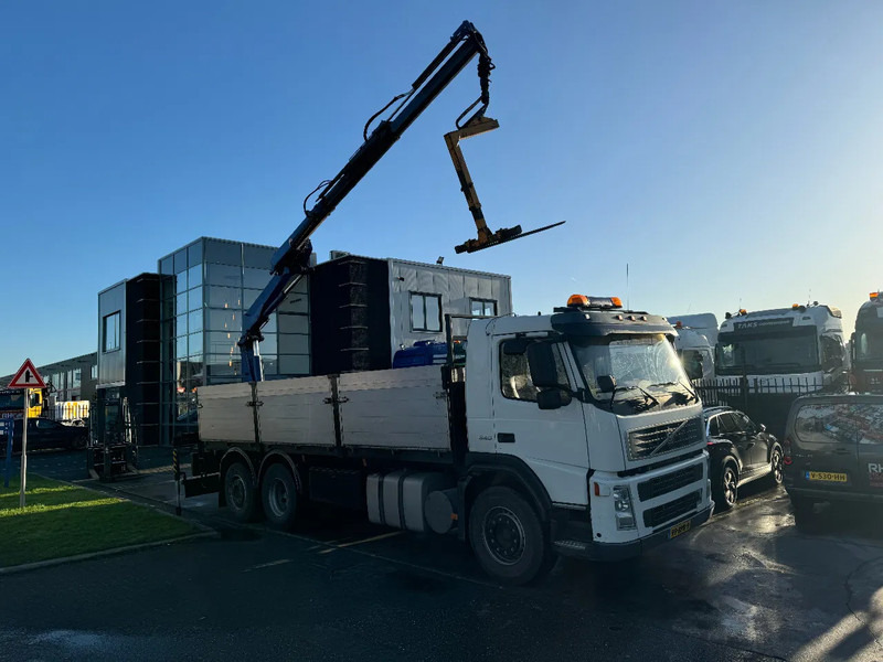 Volvo FM 340 6X2 EFFER 140 2S EURO 3 - Грузовик бортовой/ Платформа, Автоманипулятор: фото 3 Volvo FM 340 6X2 EFFER 140 2S EURO 3 - Грузовик бортовой/ Платформа, Автоманипулятор: фото 3