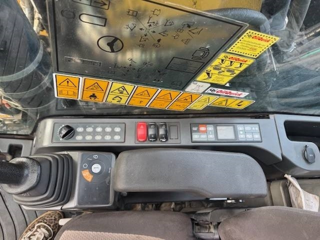 Колёсный экскаватор CAT M 320 F: фото 11 Колёсный экскаватор CAT M 320 F: фото 11