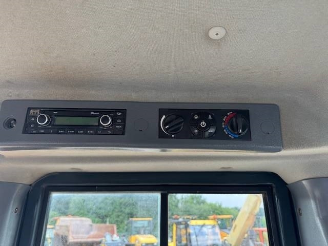 Колёсный погрузчик HYUNDAI HL 955A: фото 7 Колёсный погрузчик HYUNDAI HL 955A: фото 7